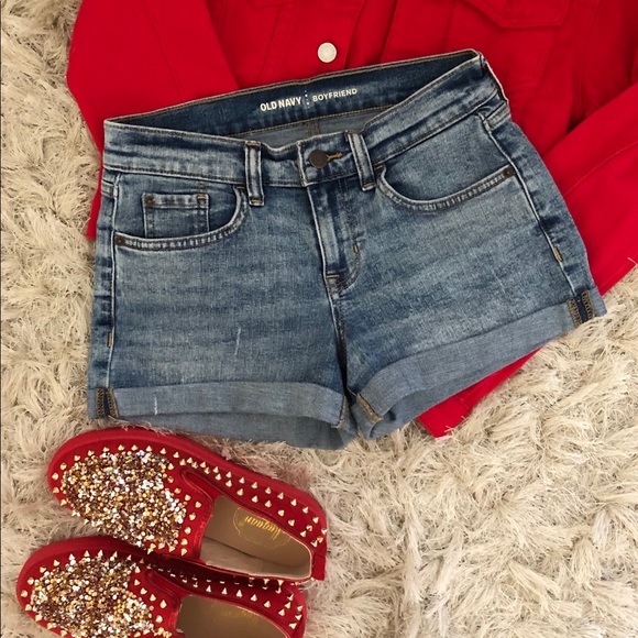Old Navy Boyfriend Shorts - Picture 2 of 5